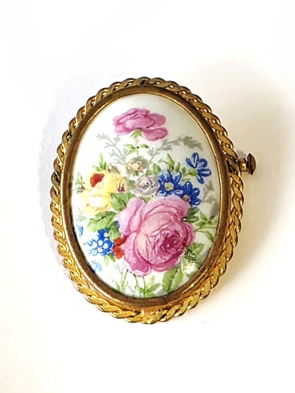 Limoges porcelain brooch circa 1930s